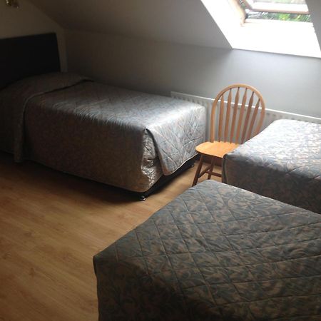 Carragh House Bed & Breakfast Castlebar Bagian luar foto