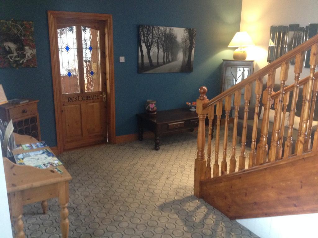 Carragh House Bed & Breakfast Castlebar Bagian luar foto